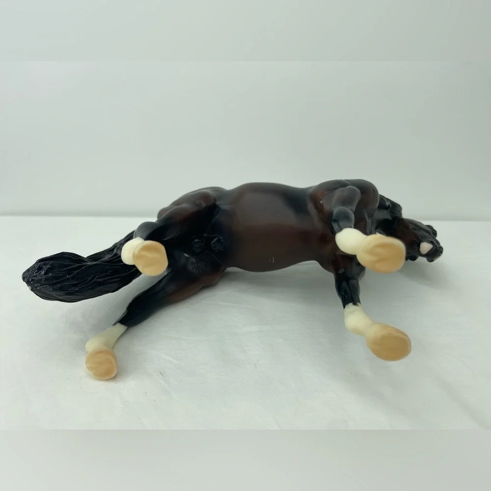 Breyer Model #707 Cefnoakpark Bouncer Retired‎ 2008